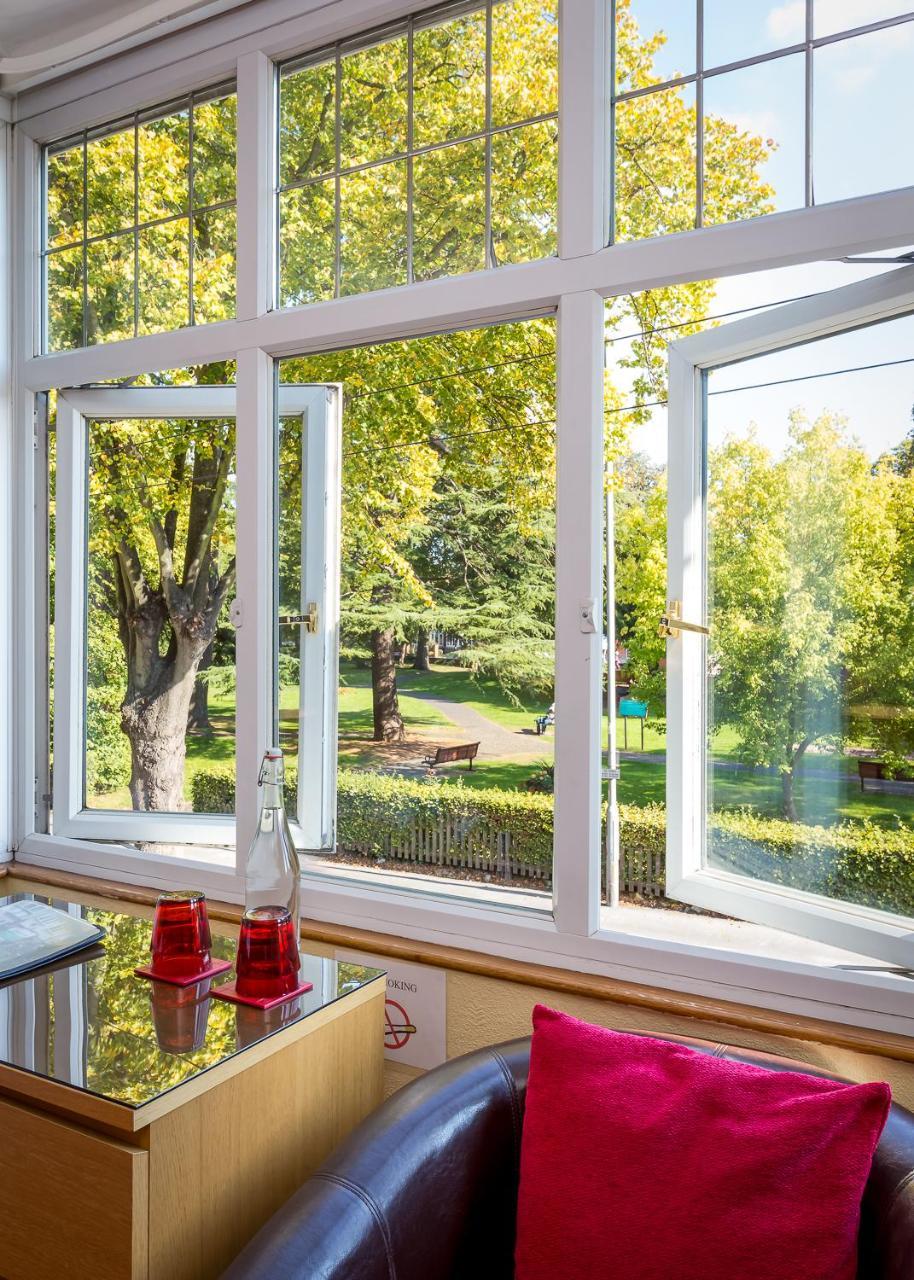 Ashgrove House Ξενοδοχείο Στράτφορντ απόν Έιβον Εξωτερικό φωτογραφία